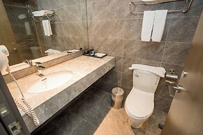 CT Green Bay Hot-Spring Hotel