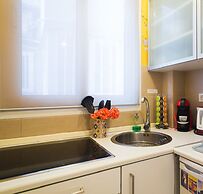 Urban Oasis homm Studio on Syntagma