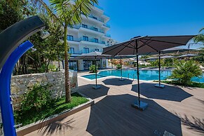 El Primero Hotel