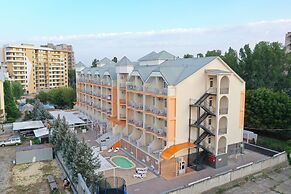 Mandarin Hotel