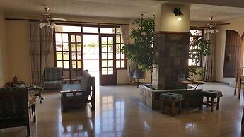 Moustakis Hotel