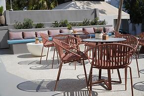 Hotel Santorini