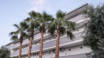 Side Spring Hotel