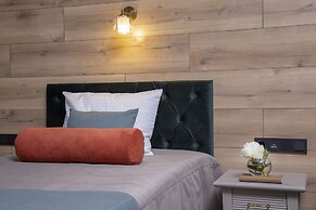 Meadow Hotel