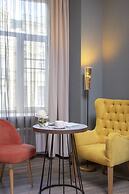 Meadow Hotel