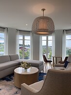 The Brenton Hotel