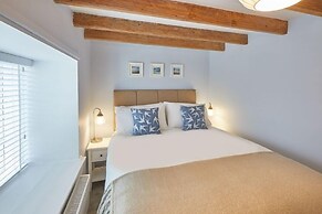 Amber Cottage