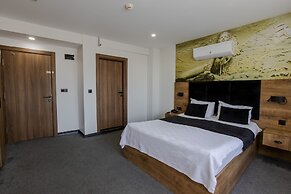 Acar Airport Hotel