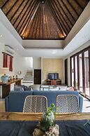 MariJo Villa