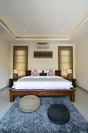 MariJo Villa