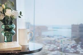 Noa Hotel