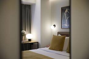 Noa Hotel