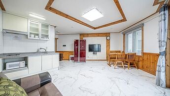 White O Pension
