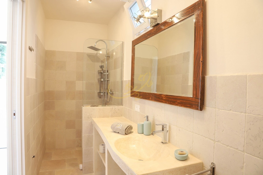 TD Villa Ricchiari  | Design Villa with Heated Pool