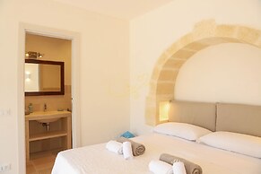 TD Villa Ricchiari  | Design Villa with Heated Pool