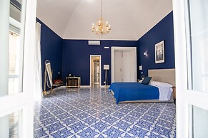 Crudo Home