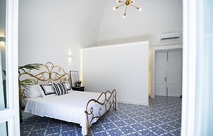 Crudo Home