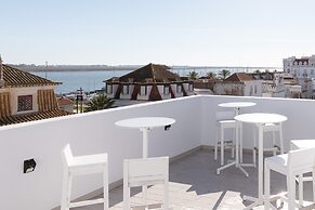 Villa Marquez Apartments