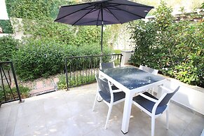 YALIN APART HOTEL
