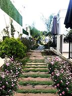 YALIN APART HOTEL
