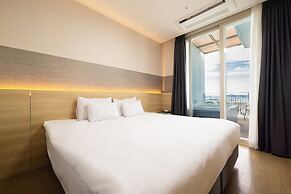 Ocean Soleview Hotel