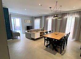 Cardeal Suites & Apartments