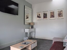 Seahawk Holiday Apartments