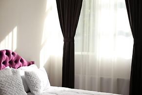 Lunii 6 Apartments