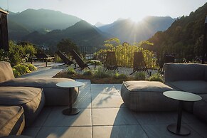 Amrai Suites