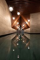 Amrai Suites