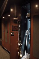 Amrai Suites
