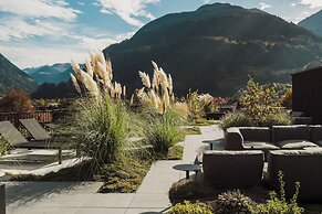 Amrai Suites