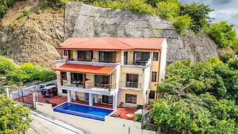 2 Bedroom Ocean-View Condo with Pool