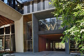 W Melbourne