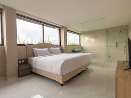 Samana Residence