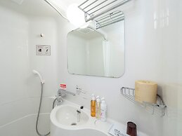 Super Hotel JR Shin-Osaka Higashiguchi