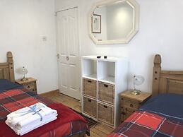 Remarkable 3-bed House in Durham
