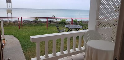 Grand Anse Beach Palace