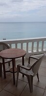 Grand Anse Beach Palace