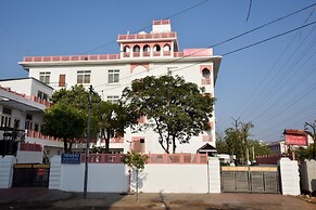 Hotel Triveni Residency