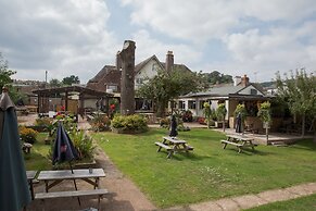 Balfour Arms