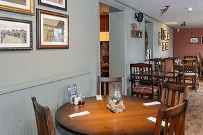 Balfour Arms