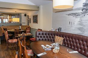 Balfour Arms