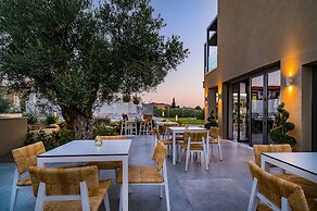 Miroes Suites
