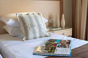 Dedalos Hotel