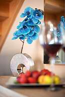 Valery Apartments