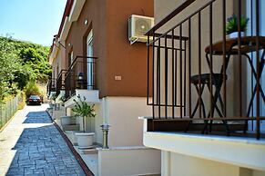 Valery Apartments