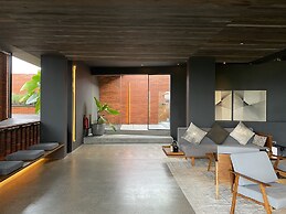 Titik Dua Ubud