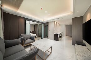 UTOP Boutique Hotel & Residence