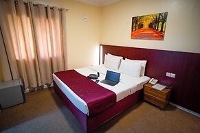 Al Karnak Hotel
